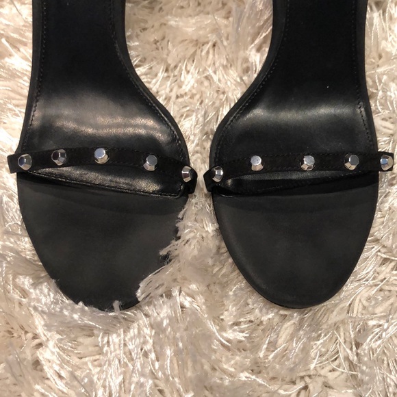 Black & Silver Heels 🖤 🤍 - Picture 2 of 3